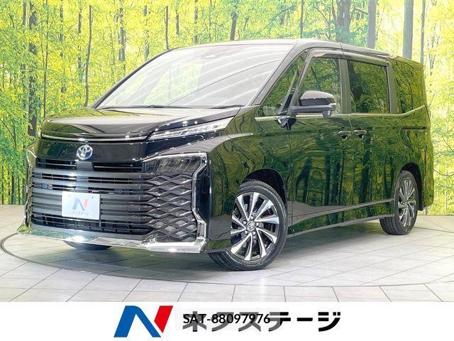 Toyota VOXY HYBRID 2023-09 8832431-0