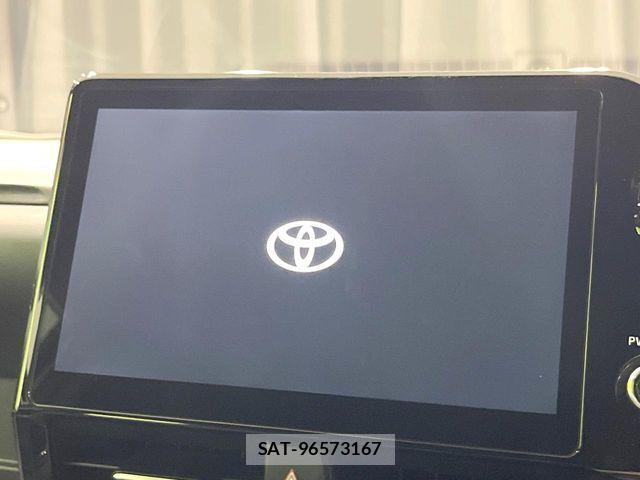 Toyota VOXY HYBRID 2024-02 8832434-2