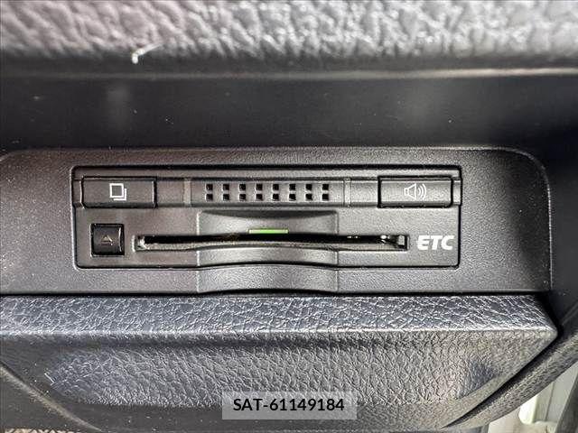 Toyota VOXY HYBRID 2014-05 8832462-5