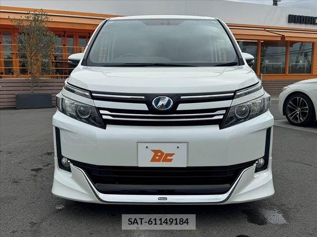 Toyota VOXY HYBRID 2014-05 8832462-8