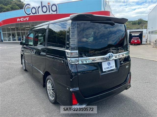 Toyota VOXY HYBRID 2020-10 8832449-7