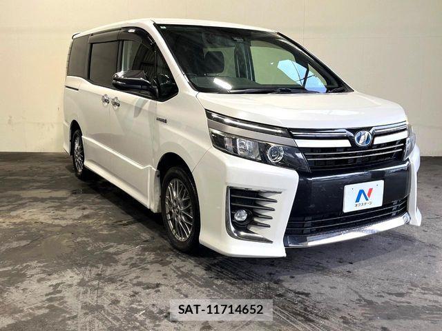 Toyota VOXY HYBRID 2016-07 8832461-17