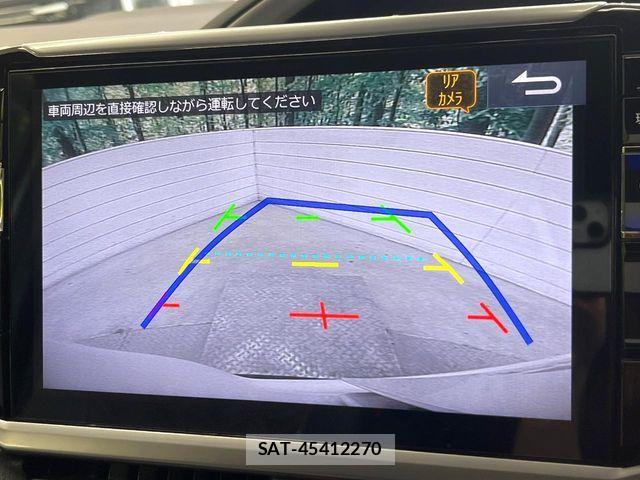 Toyota VOXY HYBRID 2019-01 8832435-3