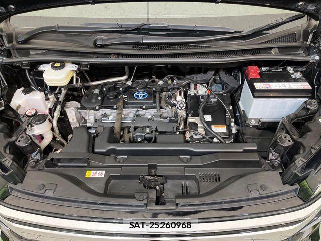 Toyota VOXY HYBRID 2023-07 8832420-17