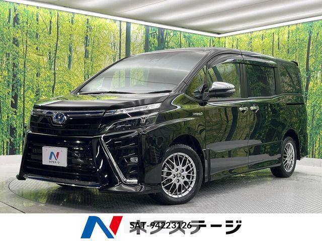 Toyota VOXY HYBRID 2019-01 8832438-0