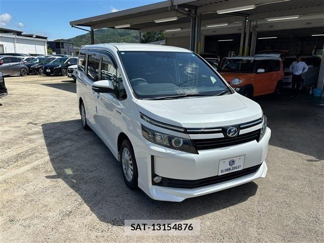 Toyota VOXY HYBRID 2015-07 8832459-9