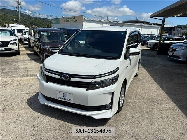 Toyota VOXY HYBRID 2015-07 8832459-11