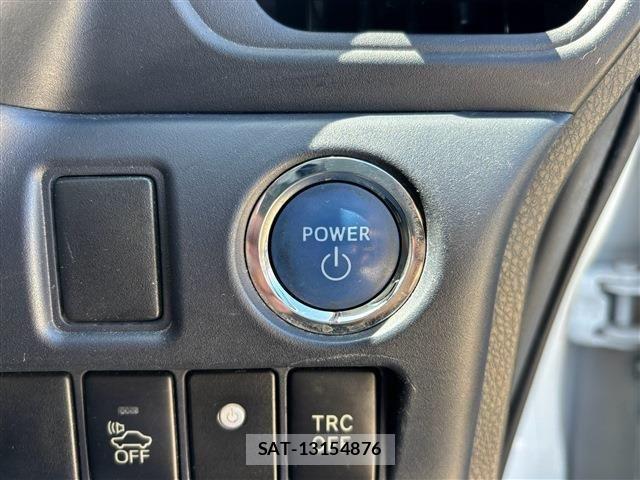 Toyota VOXY HYBRID 2015-07 8832459-20