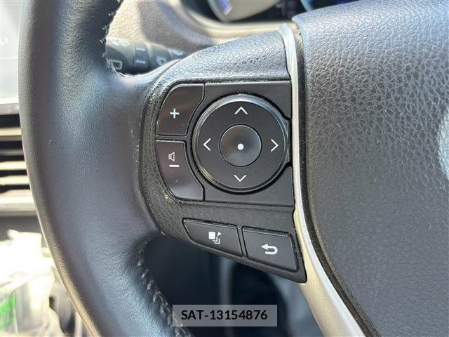 Toyota VOXY HYBRID 2015-07 8832459-28