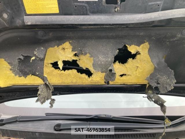 Toyota VOXY HYBRID 2014-04 8832464-22