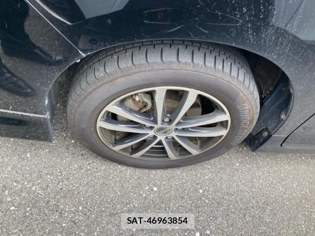 Toyota VOXY HYBRID 2014-04 8832464-6