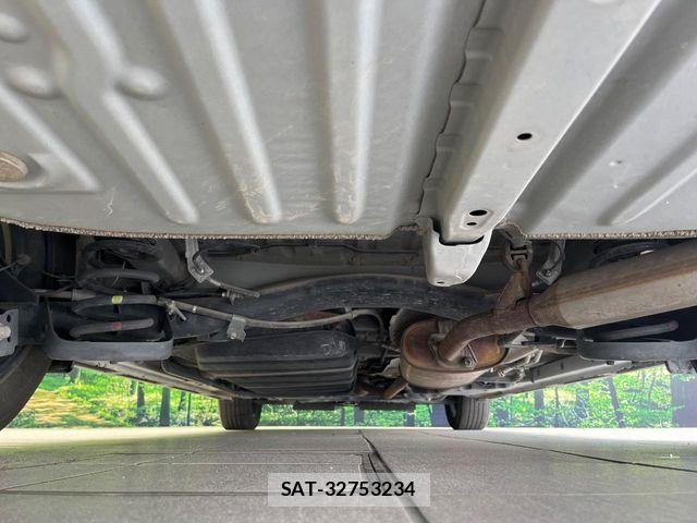 Toyota VOXY HYBRID 2020-11 8832440-18