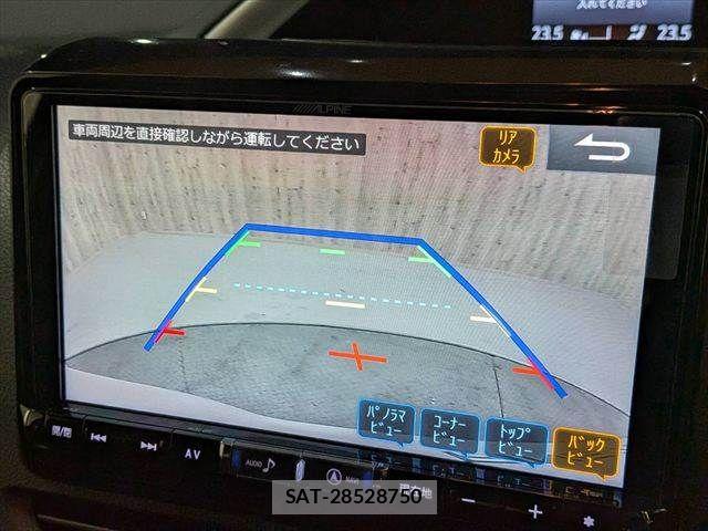 Toyota VOXY HYBRID 2019-08 8832451-5