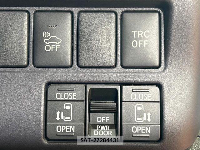Toyota VOXY HYBRID 2015-10 8832458-5