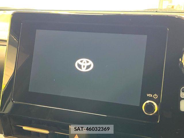 Toyota VOXY HYBRID 2023-09 8832433-2