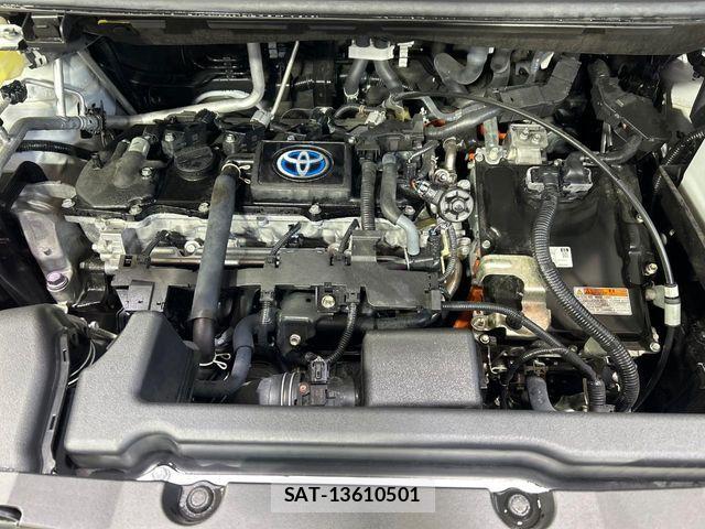 Toyota VOXY HYBRID 2024-08 8851058-17