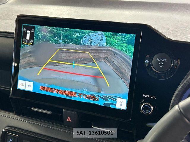 Toyota VOXY HYBRID 2024-08 8851058-3