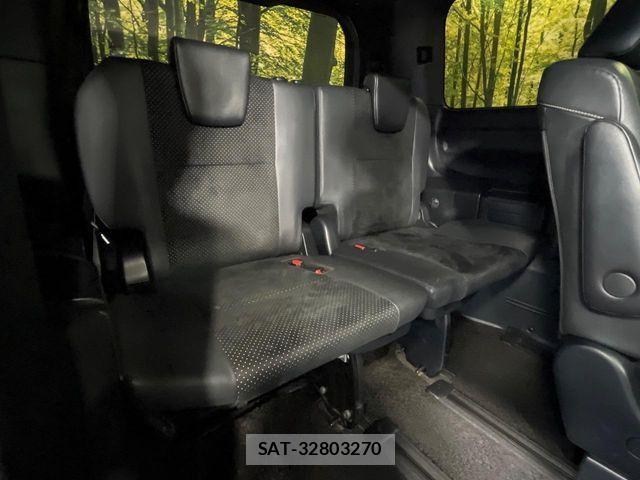 Toyota VOXY HYBRID 2021-03 8851066-10