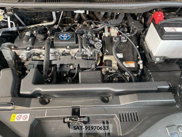 Toyota VOXY HYBRID 2022-04 8851061-17