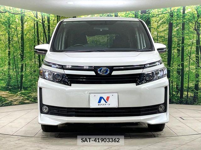 Toyota VOXY HYBRID 2015-09 8851067-14