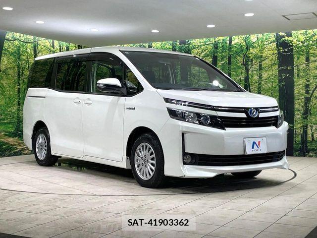 Toyota VOXY HYBRID 2015-09 8851067-16