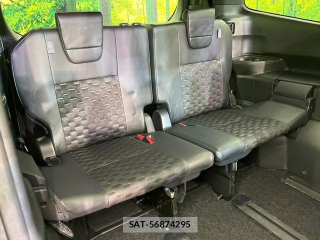 Toyota VOXY HYBRID 2023-06 8851064-9