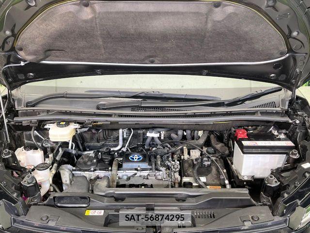 Toyota VOXY HYBRID 2023-06 8851064-17
