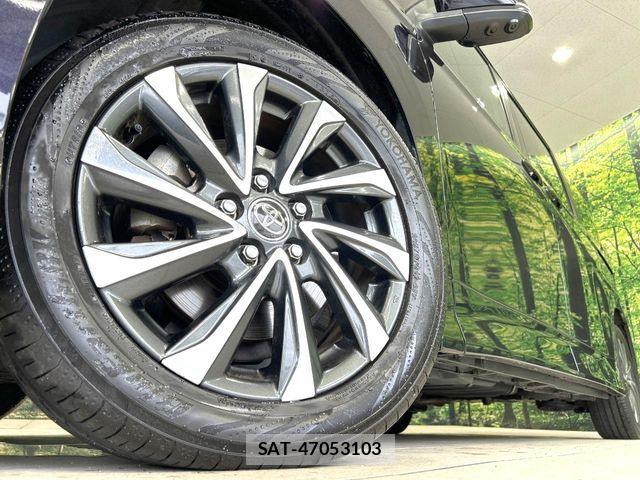Toyota VOXY HYBRID 2023-02 8851065-14