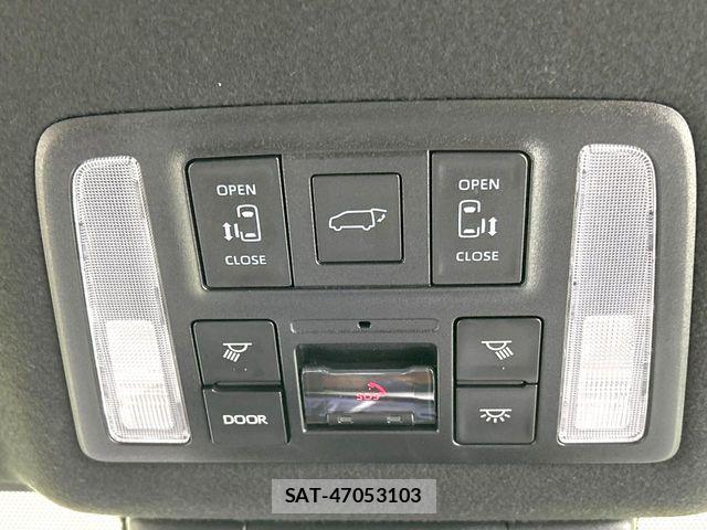 Toyota VOXY HYBRID 2023-02 8851065-6
