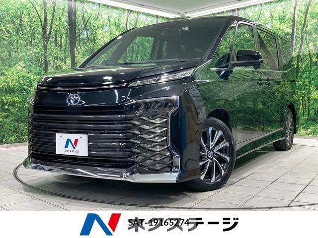 Toyota VOXY HYBRID 2024-08 8872386-0