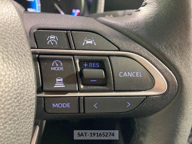 Toyota VOXY HYBRID 2024-08 8872386-4