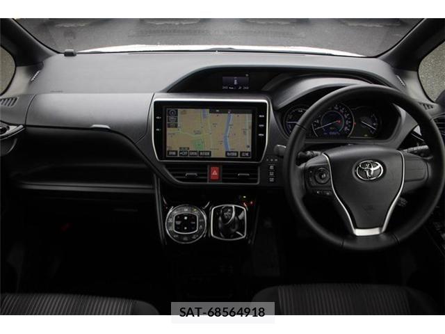 Toyota VOXY HYBRID 2017-09 8872393-20