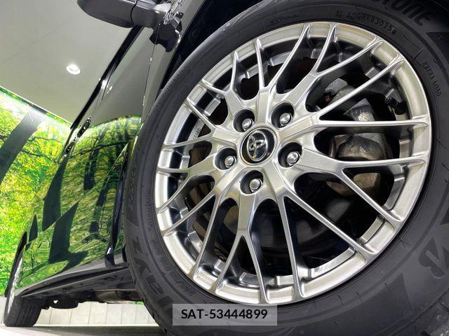 Toyota VOXY HYBRID 2017-09 8872388-13