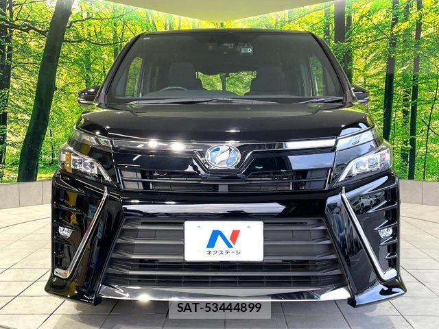 Toyota VOXY HYBRID 2017-09 8872388-14
