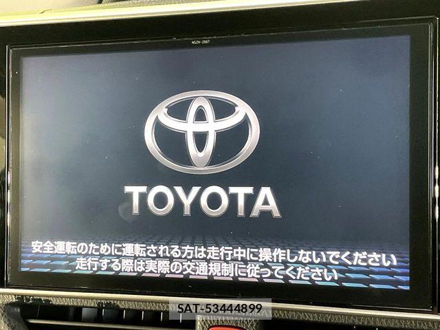 Toyota VOXY HYBRID 2017-09 8872388-3
