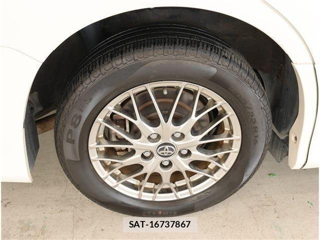 Toyota VOXY HYBRID 2017-03 8872391-5