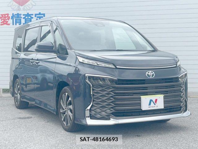 Toyota VOXY HYBRID 2023-10 8872382-17