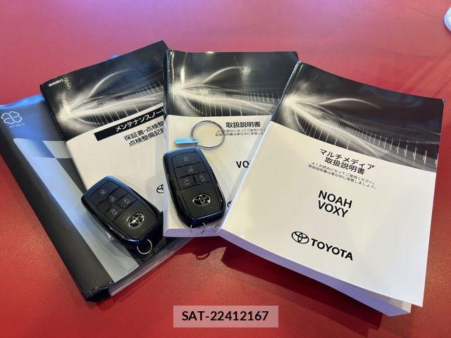 Toyota VOXY HYBRID 2025-03 8872385-29