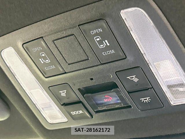 Toyota VOXY HYBRID 2025-04 8872383-5