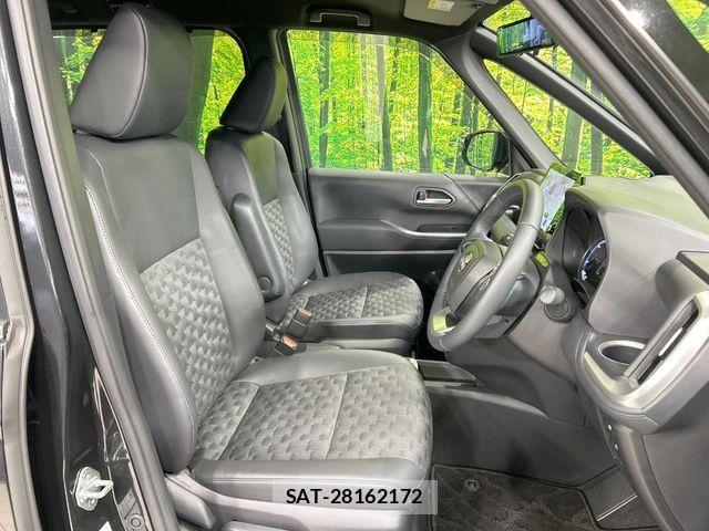 Toyota VOXY HYBRID 2025-04 8872383-7