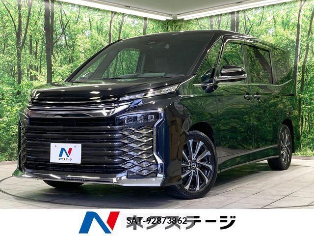 Toyota VOXY HYBRID 2023-07 8872384-0