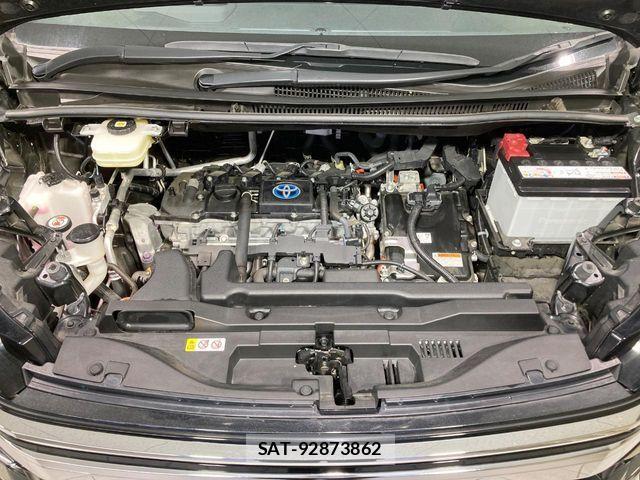 Toyota VOXY HYBRID 2023-07 8872384-17