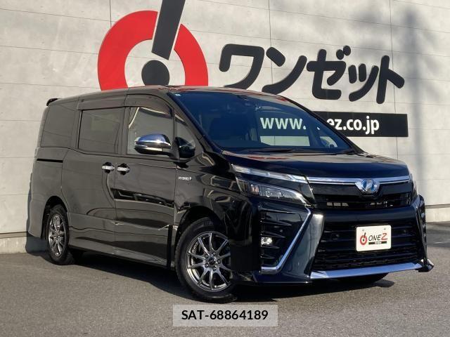 Toyota VOXY HYBRID 2019-07 8882932-3