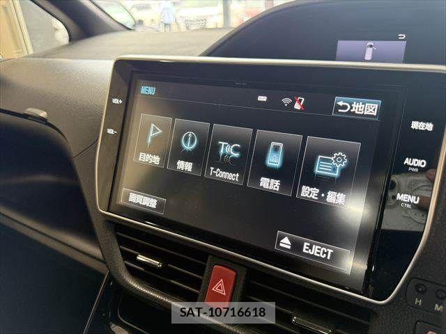 Toyota VOXY HYBRID 2018-04 8882941-3