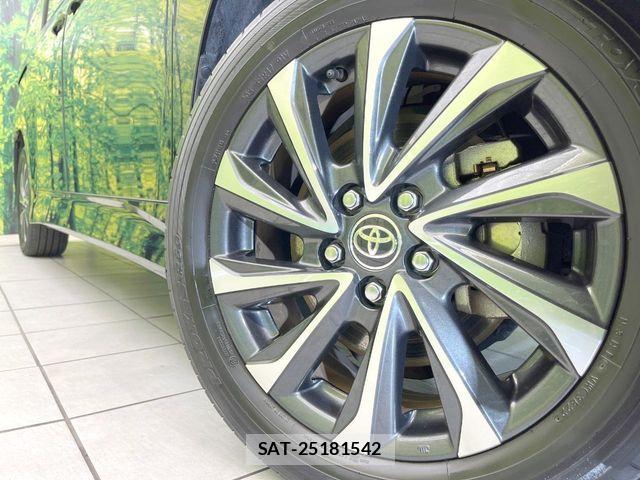 Toyota VOXY HYBRID 2022-10 8882924-13