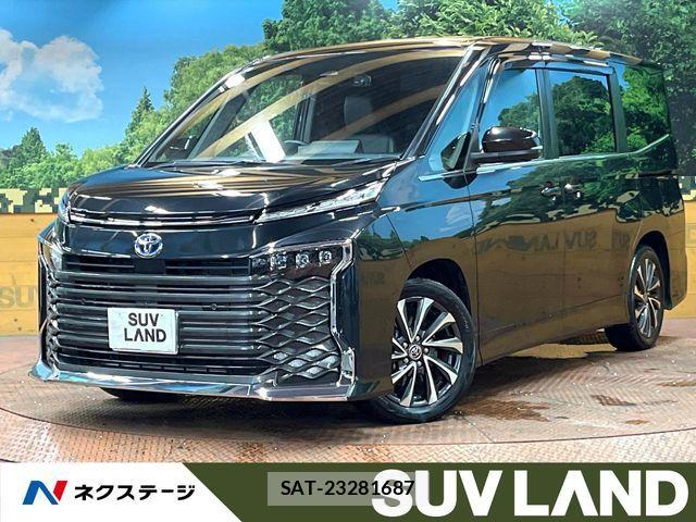 Toyota VOXY HYBRID 2023-03 8882920-0