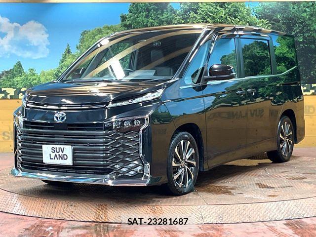 Toyota VOXY HYBRID 2023-03 8882920-15