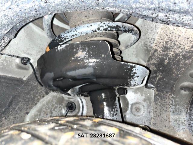 Toyota VOXY HYBRID 2023-03 8882920-19