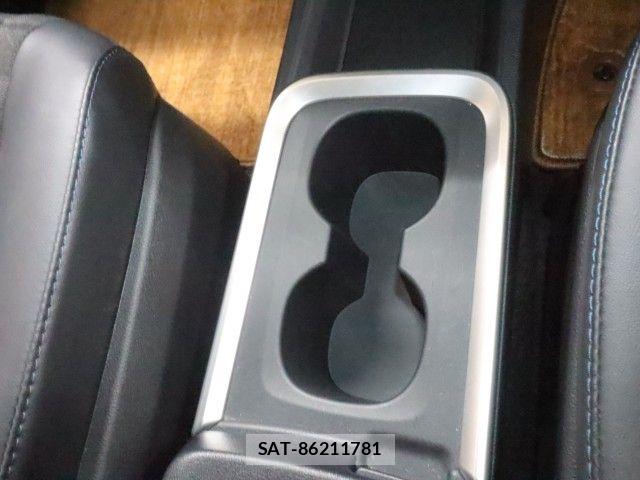 Toyota VOXY HYBRID 2024-08 8882918-23