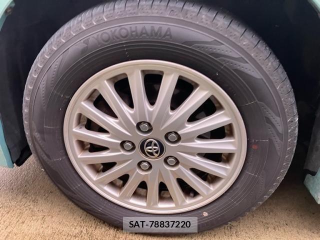Toyota VOXY HYBRID 2014-11 8882949-13